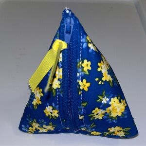 Handmade Quilted Pyramid Pouch